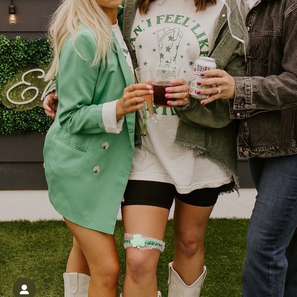 Green Blazer - Picture 2 of 3